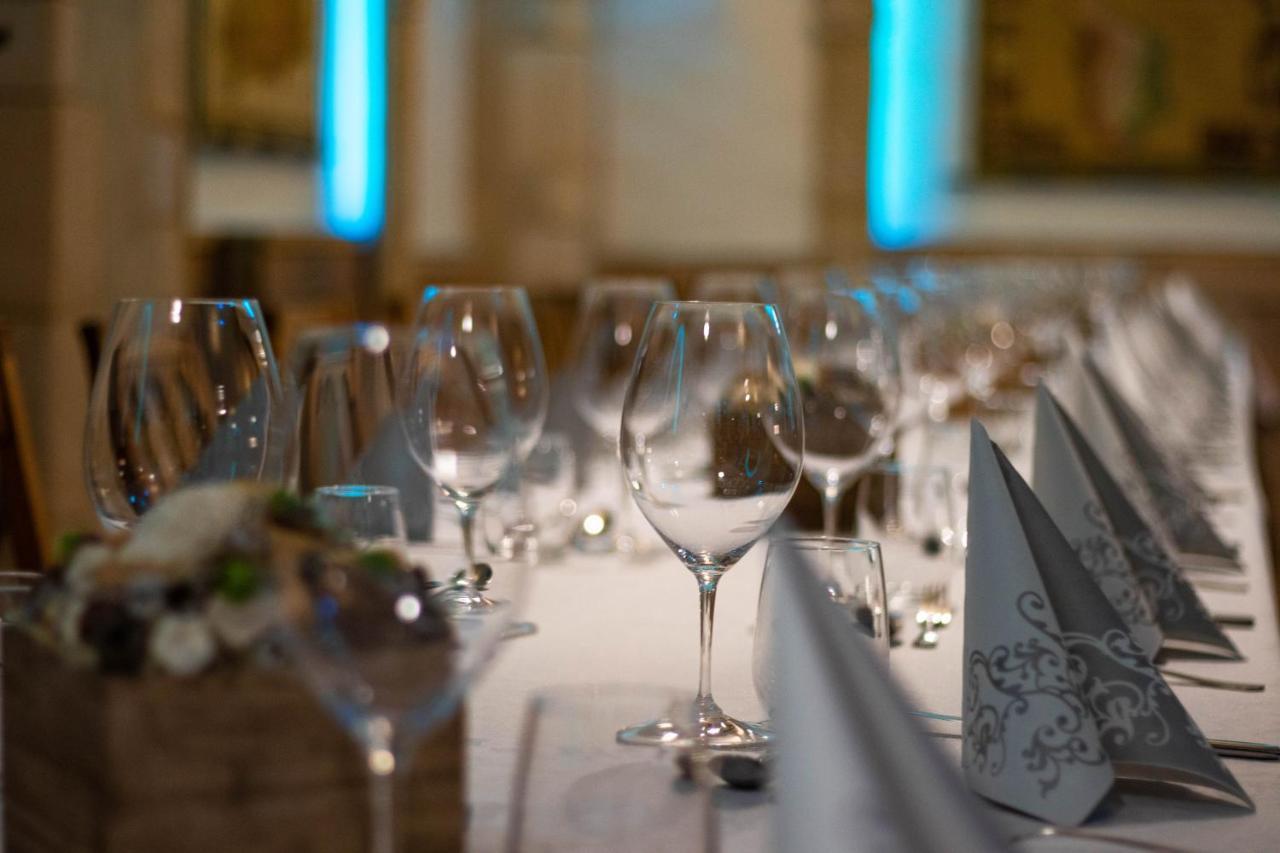 Takler Kuria Hotel Szekszard Bagian luar foto