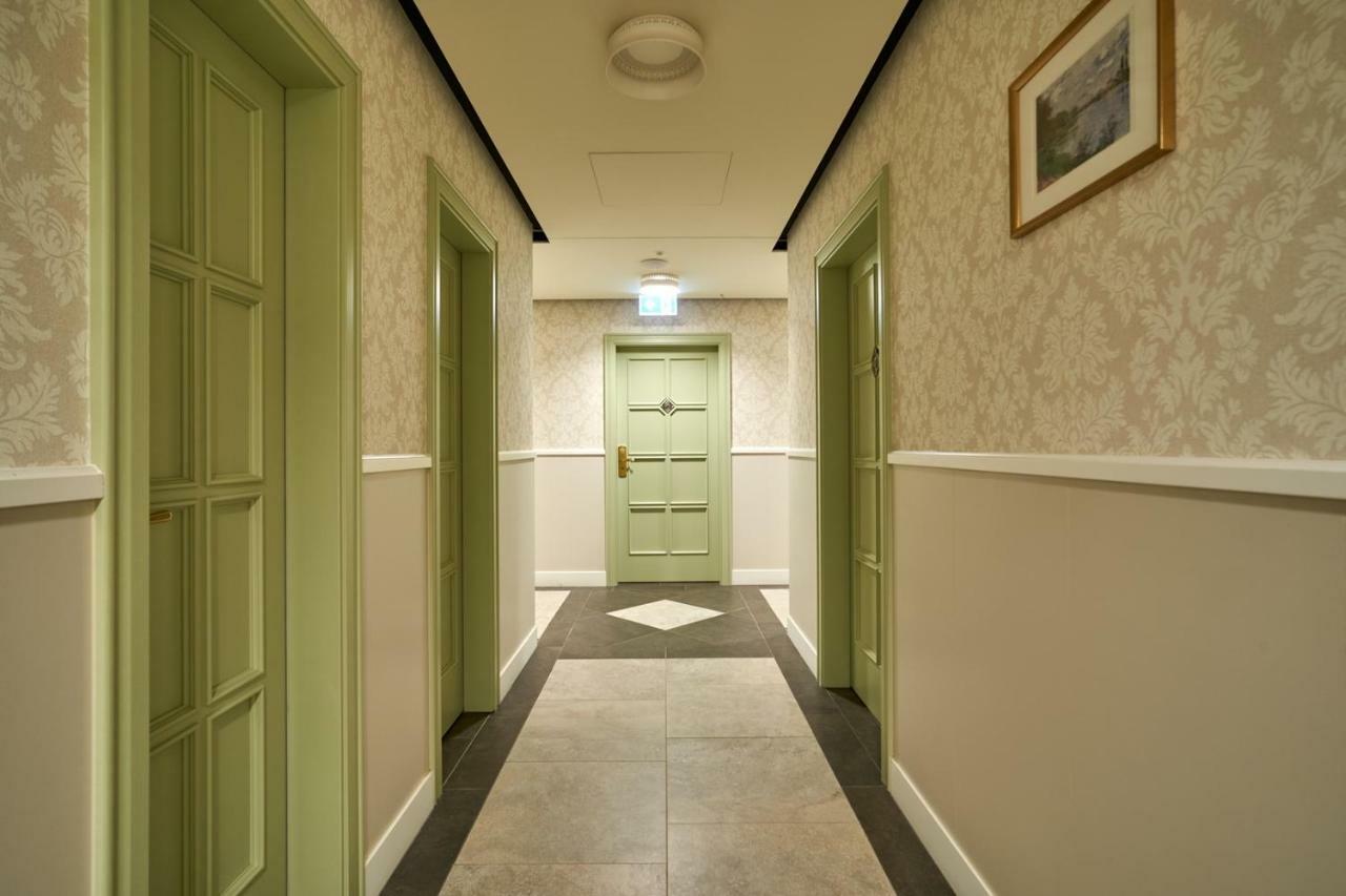 Takler Kuria Hotel Szekszard Bagian luar foto